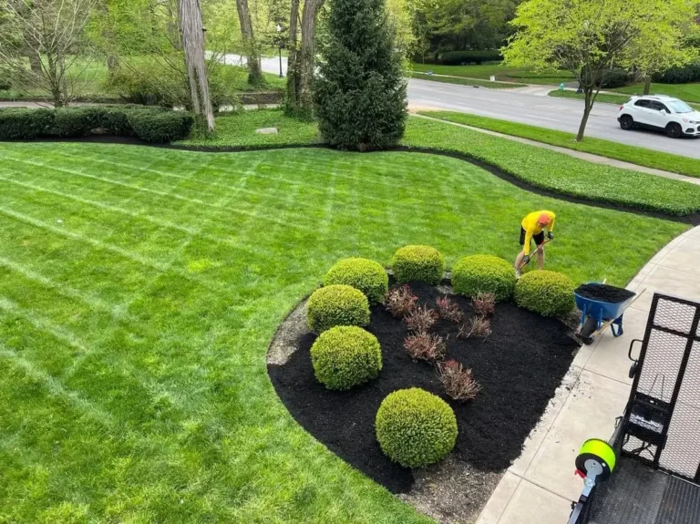 Meridian-Kessler-Indianapolis-Mulch-Landscaper-Broad-Ripple